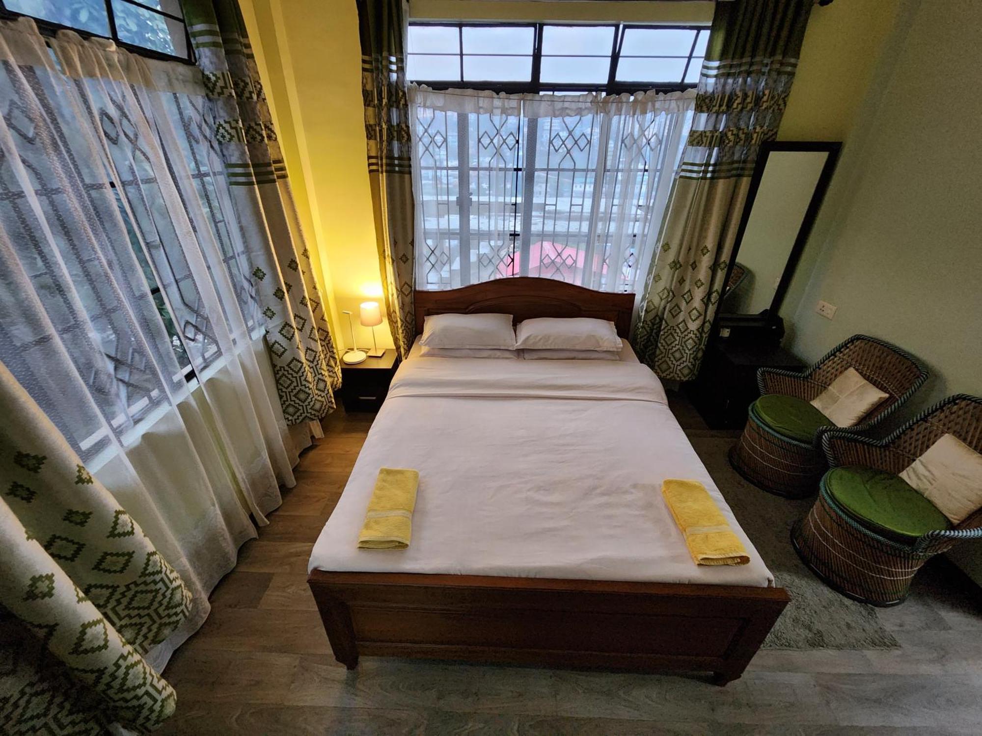 Cafe Sola Bnb シロン エクステリア 写真