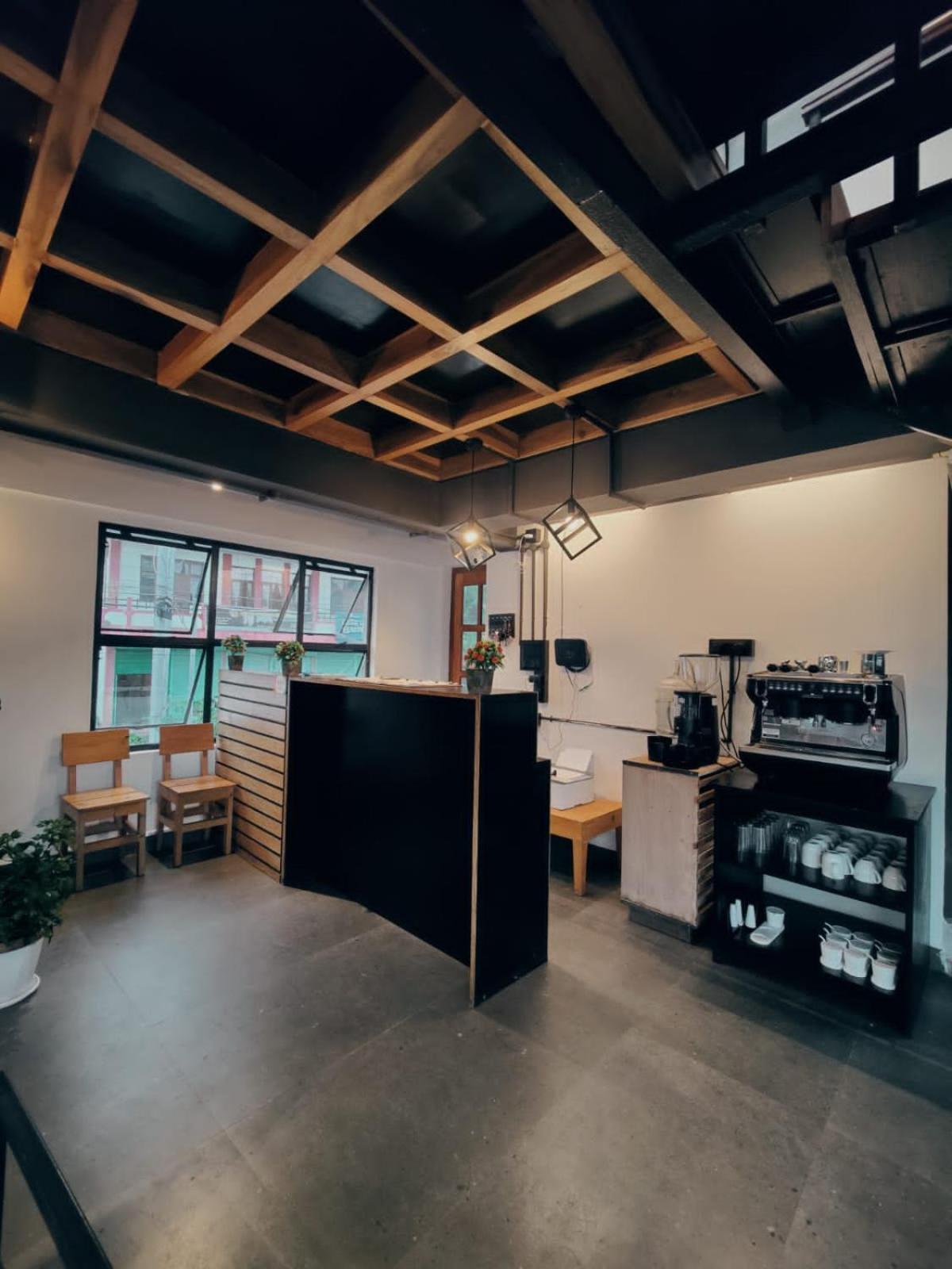 Cafe Sola Bnb シロン エクステリア 写真